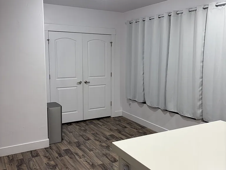 1766 W Dalmeny Way S — Photo 12
