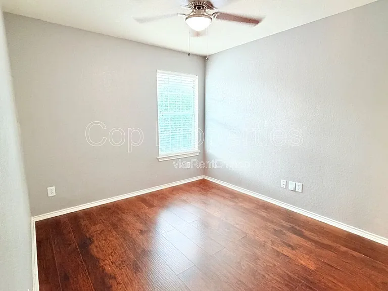 6527 Ithaca Fls — Photo 20