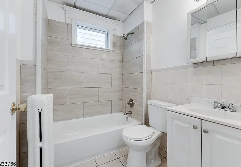 125 Main St #1 — Photo 10
