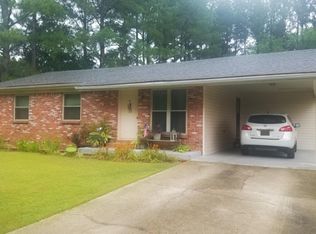 108 Longleaf Dr, Petal, MS 39465