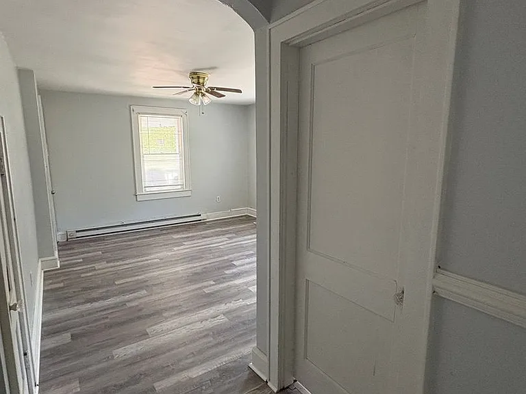 1261 N King St #A — Photo 8