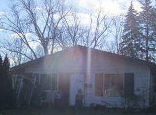 642 Minerva Ave, Wauconda, IL