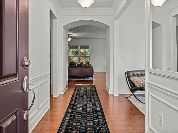 5th image of 1021 Branch Creek Way
