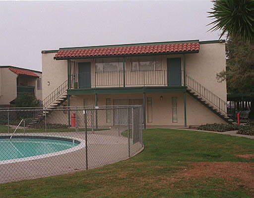 1st image of 975 Murrieta Blvd APT 21