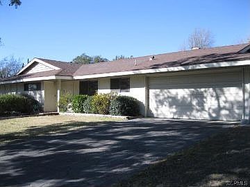 1st image of 663 Rockford Dr