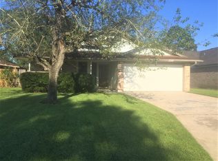 5680 Brett Ln, Beaumont, TX 77713