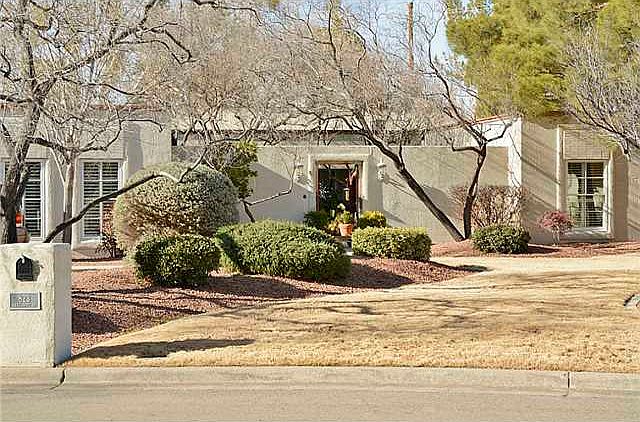 1st image of 823 Lakeshore Dr