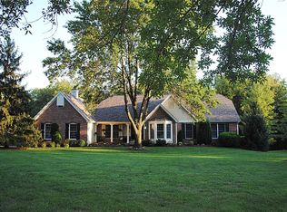 16304 Wilson Creek Ct, Chesterfield, MO 63005