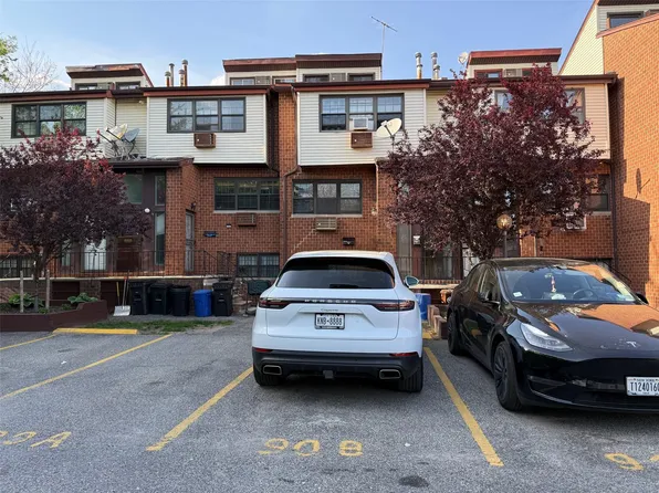 120-15 cove Court #90B, College Point, NY 11356