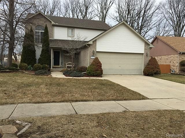 1st image of 39960 Finley Dr