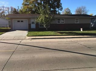 1906 W E St, North Platte, NE 69101