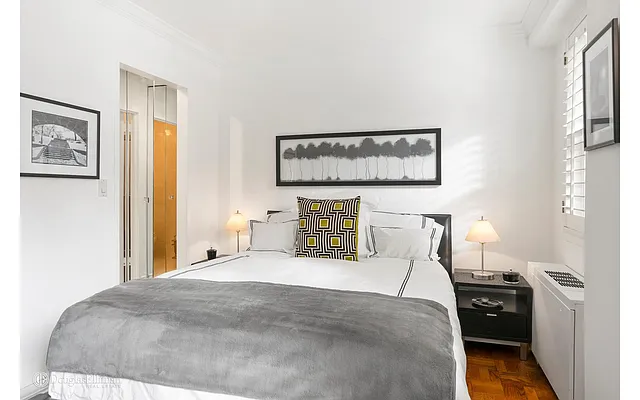 Sold by Douglas Elliman | media 10