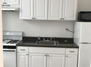 2827 37th St APT 17, Astoria, NY 11103