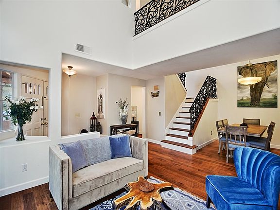 5th image of 1525 Golfcrest Pl