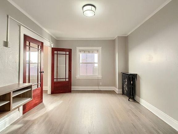 4th image of 1340 N Emerson St APT 10