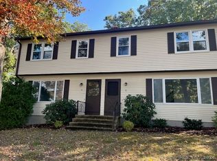 4 Providence Ave, Shelton, CT 06484