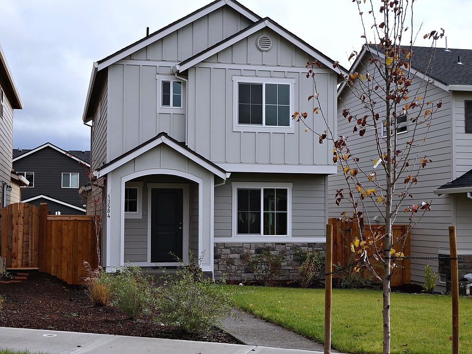 1st image of 13584 SE Nightingale Ave
