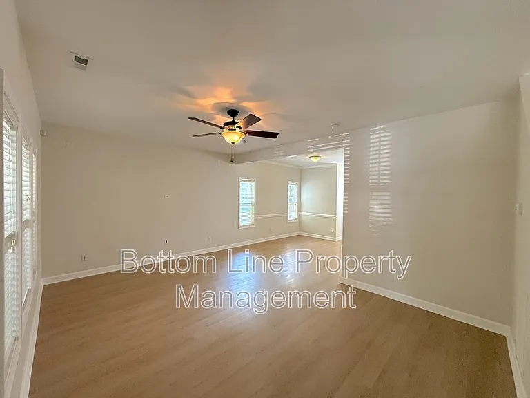 13129 Windy Lea Ln — Photo 4