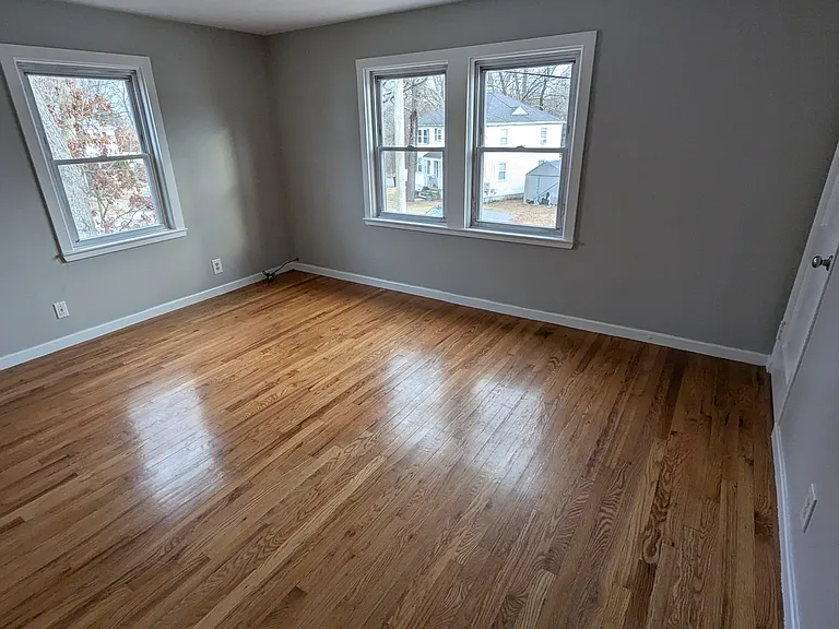 9 Saratoga Rd #9 — Photo 5