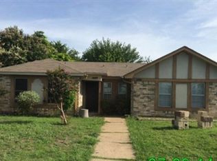 1489 Brook Meadow Cir, Lancaster, TX 75134
