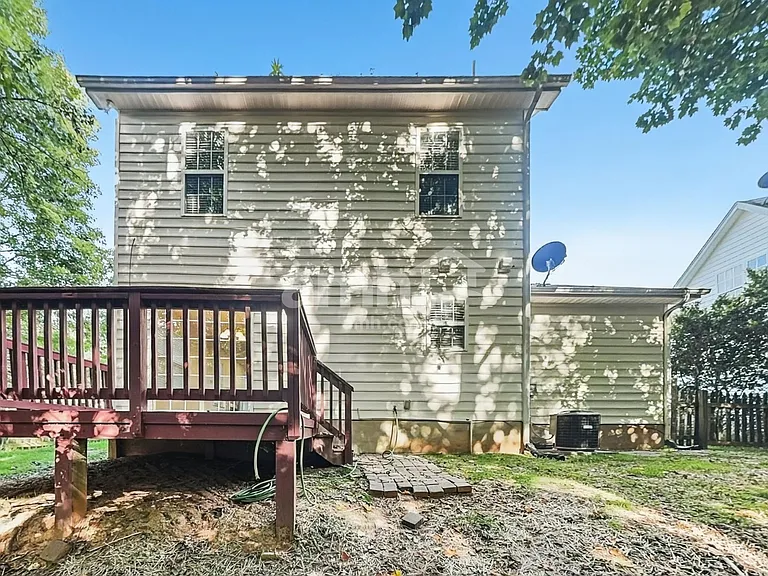 130 Devon Forest Dr — Photo 16