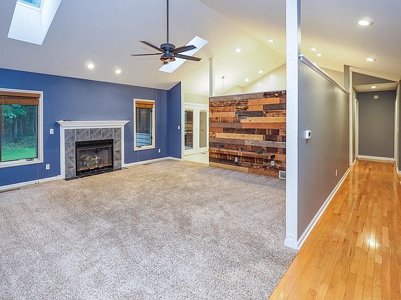 5th image of 7023 Hidden Cove Pl