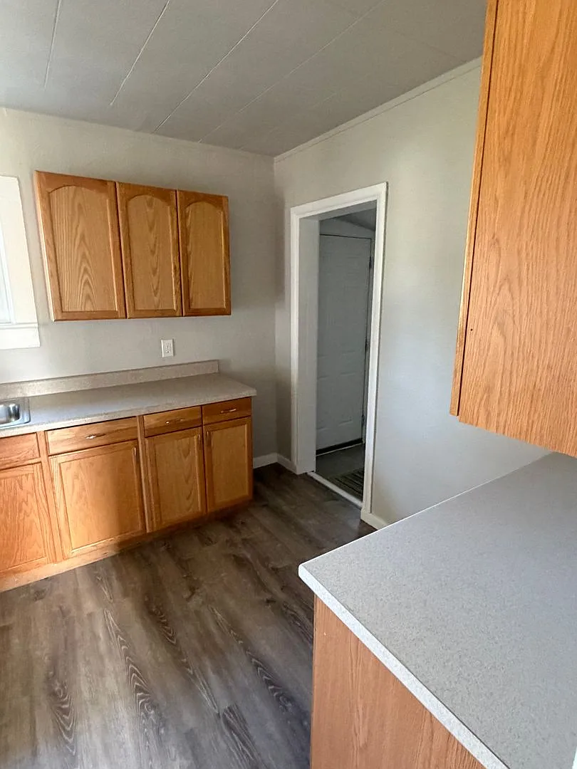 3-bedroom 1 bath home — Photo 4
