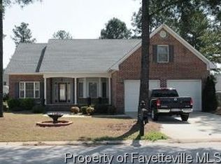 6120 Castlebrooke Ln, Linden, NC 28356