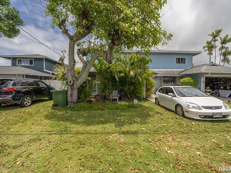 611 Kaiemi St — Photo 1