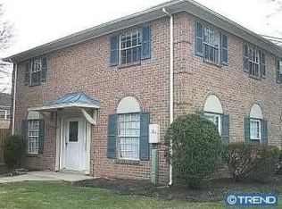 15 Delancy Ct, North Wales, PA 19454