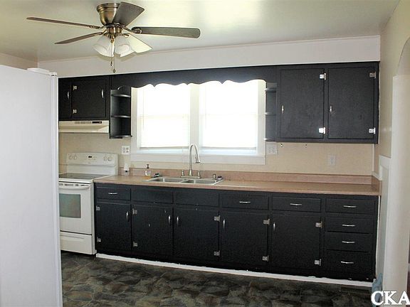 5th image of 367 Somerset St