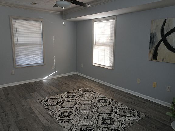 5th image of 414 Cedar Ave