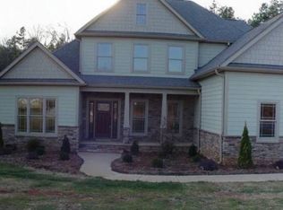 2707 Silver Stone Ln, Denver, NC 28037