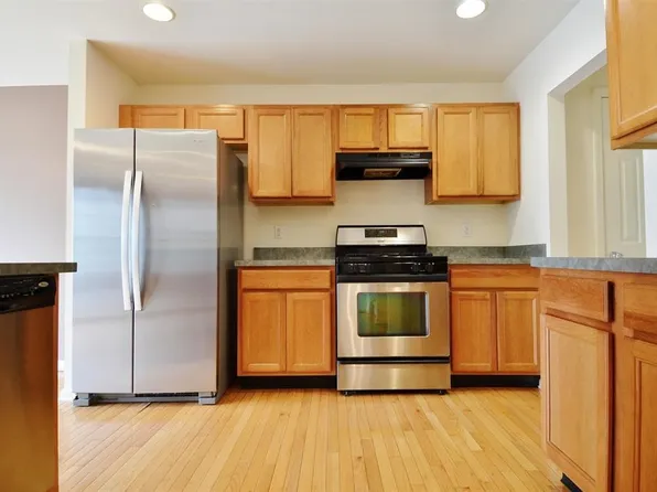 19 Marina Drive image 12 of 23