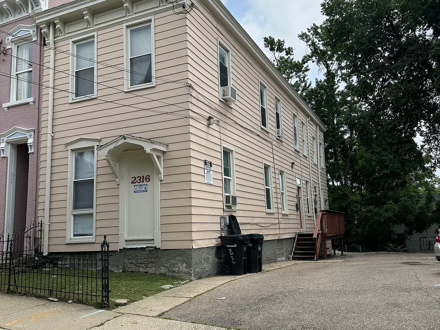 2 bed, $1,450 — Photo 3
