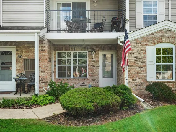 1102 N Sunnyslope DRIVE #104, Mount Pleasant, WI 53406