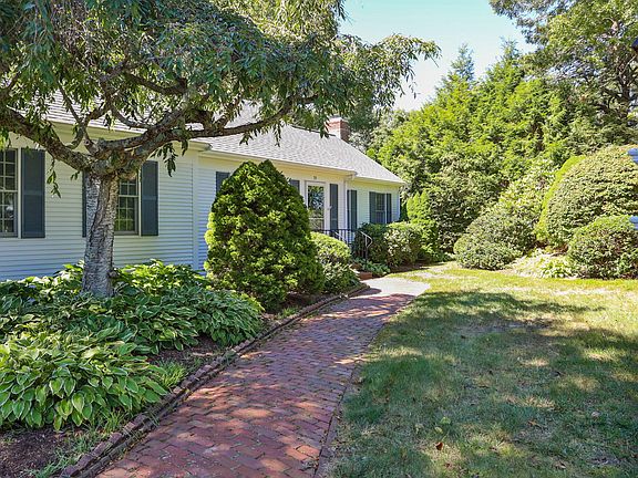 3rd image of 39 Spinnaker Lane