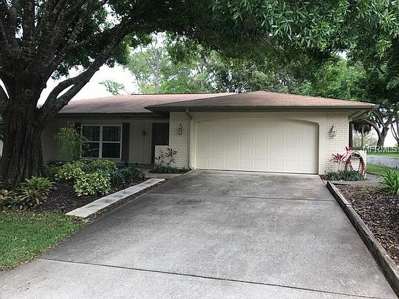 2nd image of 12704 Castleberry Ct