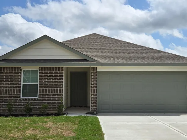 1665 Holly Trails, Sour Lake, TX 77659