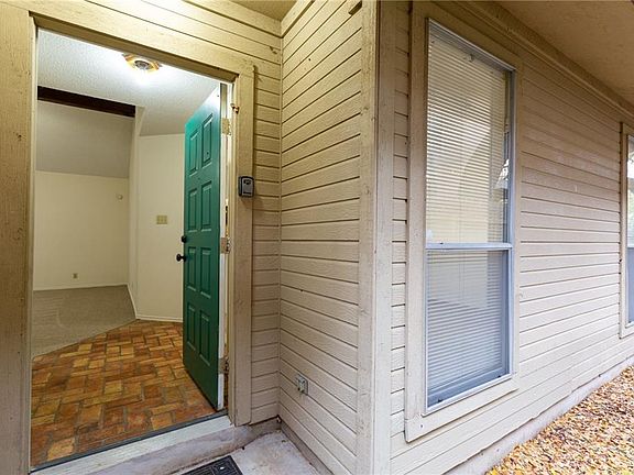 4th image of 8416 Fathom Cir #A