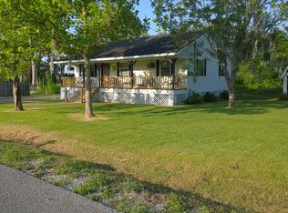 204 Francis Ln, Houma, LA 70364