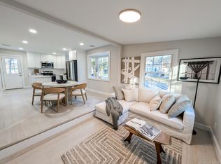 15 Short Ave, Flanders, NY 11901