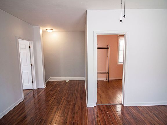 3rd image of 3422 S Compton Ave #2F