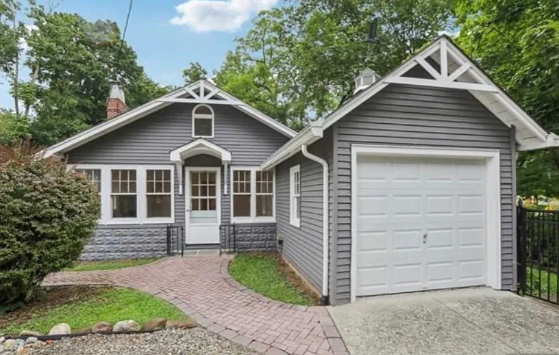 3 bed, 2.5 bath, 1907 sqft, $4,600 — Photo 3