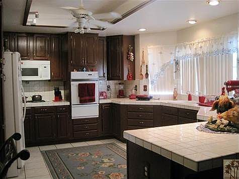 3rd image of 41965 Maryn Ct