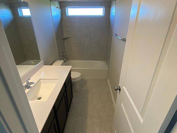 3rd image of 303 Charter Oak Dr
