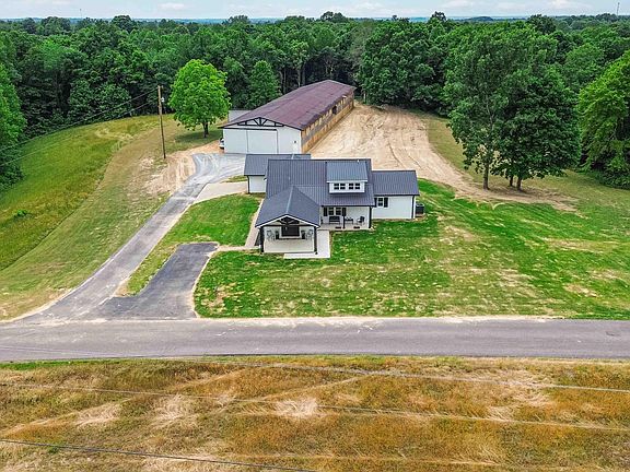 4th image of 2913 Gentry Mill Rd