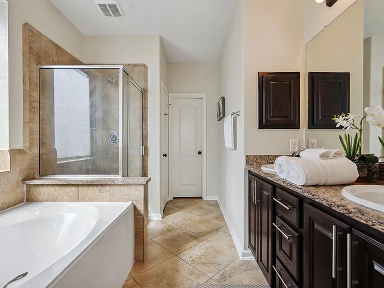 5907 Wrest Point Ct — Photo 22