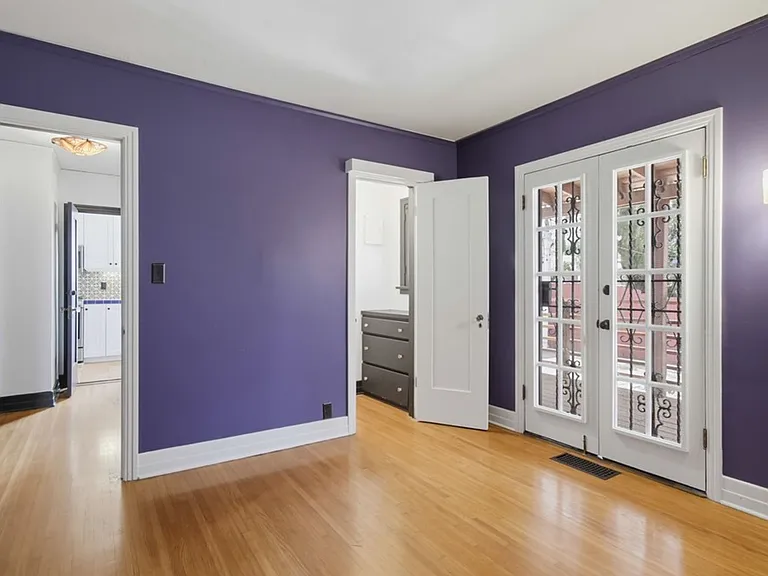 2615 Myrtle Ave — Photo 62