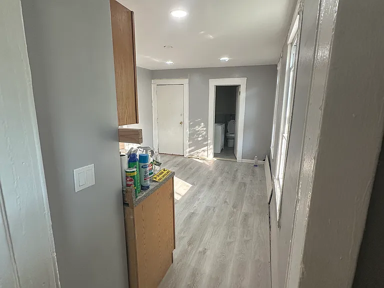 30 Mary St #2 — Photo 9